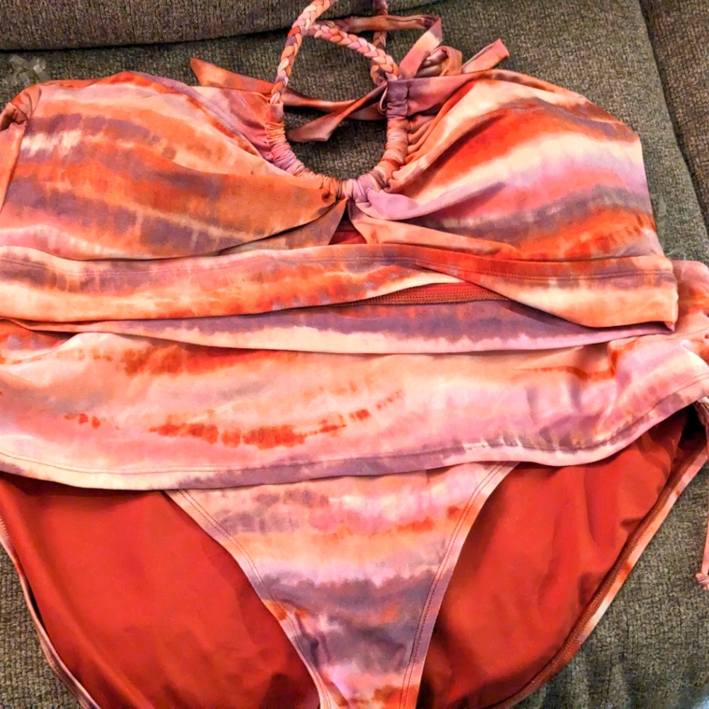 2 piece Bathing suit
